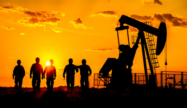 Jaká je budoucnost těžařů ropy?